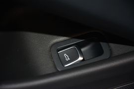 2014款奥迪A8L