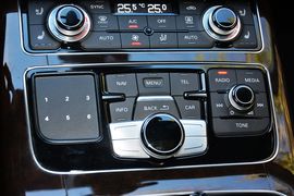 2014款奥迪A8L