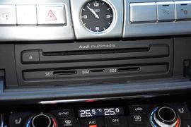 2014款奥迪A8L