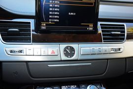 2014款奥迪A8L
