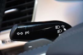 2014款奥迪A8L