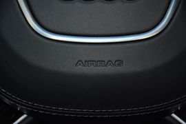 2014款奥迪A8L