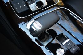 2014款奥迪A8L