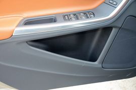 2016款沃尔沃V60