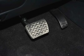 2016款江铃驭胜S350