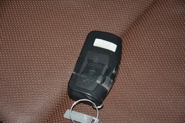 2016款江铃驭胜S350