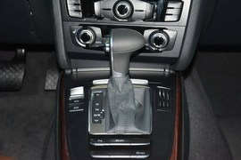 2016款奥迪A4L