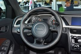 2016款奥迪A4L