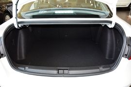 2015款雷诺风朗2.0L标准版