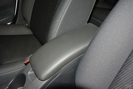 2015款雷诺风朗2.0L标准版