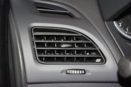 2015款雷诺风朗2.0L标准版