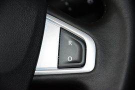 2015款雷诺风朗2.0L标准版