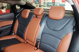 2015款菲亚特菲翔1.4T手动劲享版