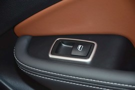 2015款菲亚特菲翔1.4T手动劲享版