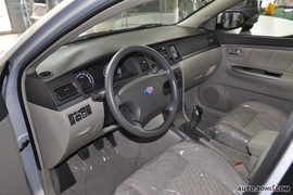 2010款上海英伦SC715手动基本型