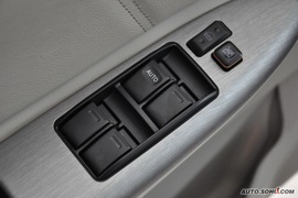 2010款上海英伦SC715手动基本型