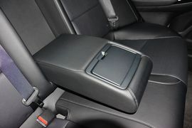 2015款本田思铂睿2.4L尊贵版