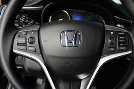 2015款本田思铂睿2.4L尊贵版