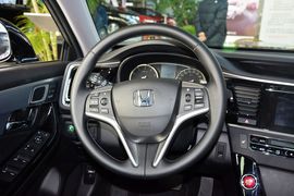 2015款本田思铂睿2.4L尊贵版