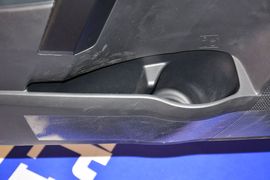 2016款丰田雷凌双擎1.8H