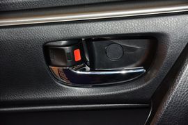 2016款丰田雷凌双擎1.8H