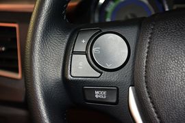 2016款丰田雷凌双擎1.8H