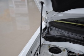2010款英伦汽车海景1.8L手动标准型到店实拍