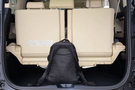 2015款丰田埃尔法3.5L豪华版