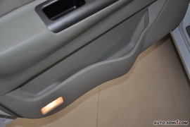 2010款英伦汽车海景1.8L手动标准型到店实拍