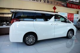 2015款丰田埃尔法3.5L豪华版