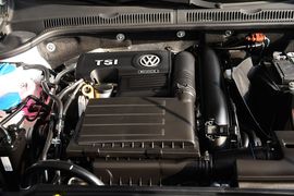 2015款大众速腾230TSI