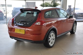 2010款沃尔沃C30