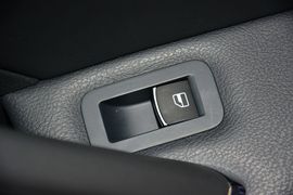 2015款大众帕萨特1.8TSI