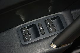 2015款大众帕萨特1.8TSI