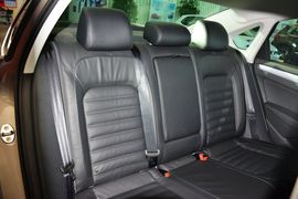 2015款大众帕萨特1.8TSI