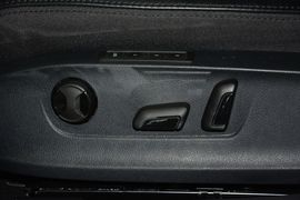 2015款大众帕萨特1.8TSI