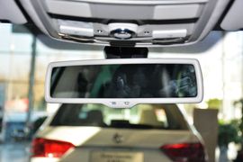 2015款大众帕萨特1.8TSI