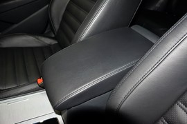 2015款大众帕萨特1.8TSI