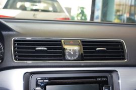 2015款大众帕萨特1.8TSI