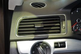 2015款大众帕萨特1.8TSI