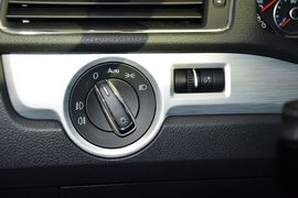 2015款大众帕萨特1.8TSI