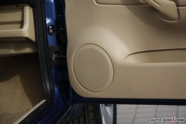 2010款一汽大众捷达1.6L手动前卫型