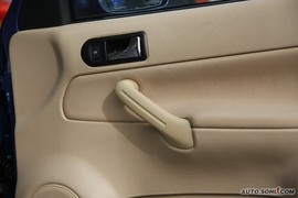2010款一汽大众捷达1.6L手动前卫型