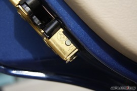2010款一汽大众捷达1.6L手动前卫型