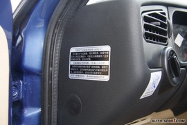 2010款一汽大众捷达1.6L手动前卫型