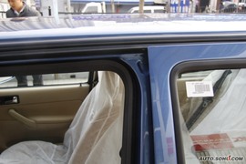 2010款一汽大众捷达1.6L手动前卫型