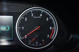 2014款中华V5