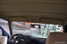2010款一汽大众捷达1.6L手动前卫型