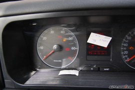 2010款一汽大众捷达1.6L手动前卫型