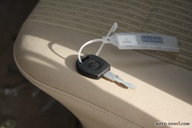 2010款一汽大众捷达1.6L手动前卫型